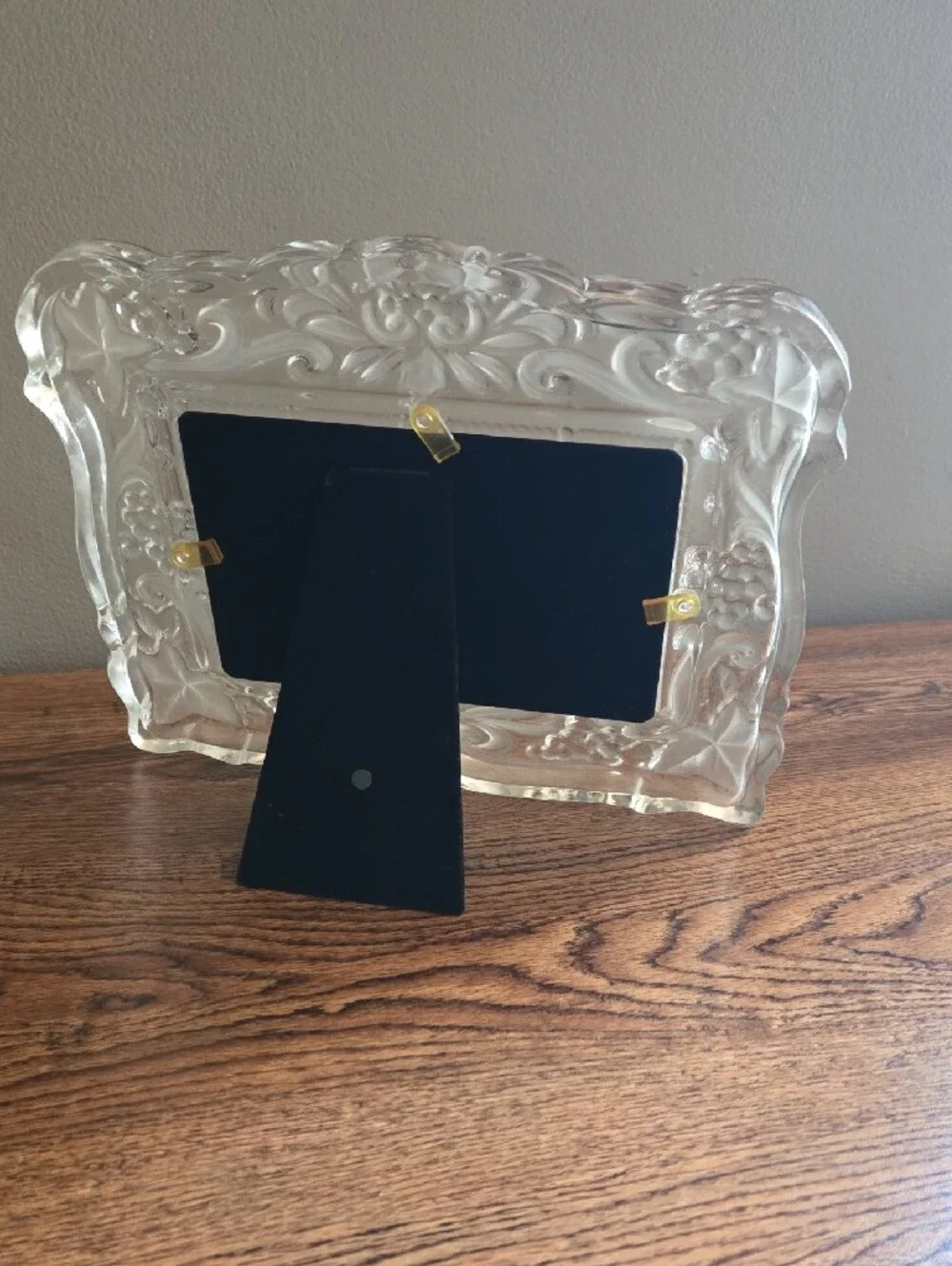 Ornate Clear Glass Photo Frame - Clear